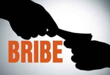 Bihar inspector caught red-handed taking bribe of Rs 2 lakh